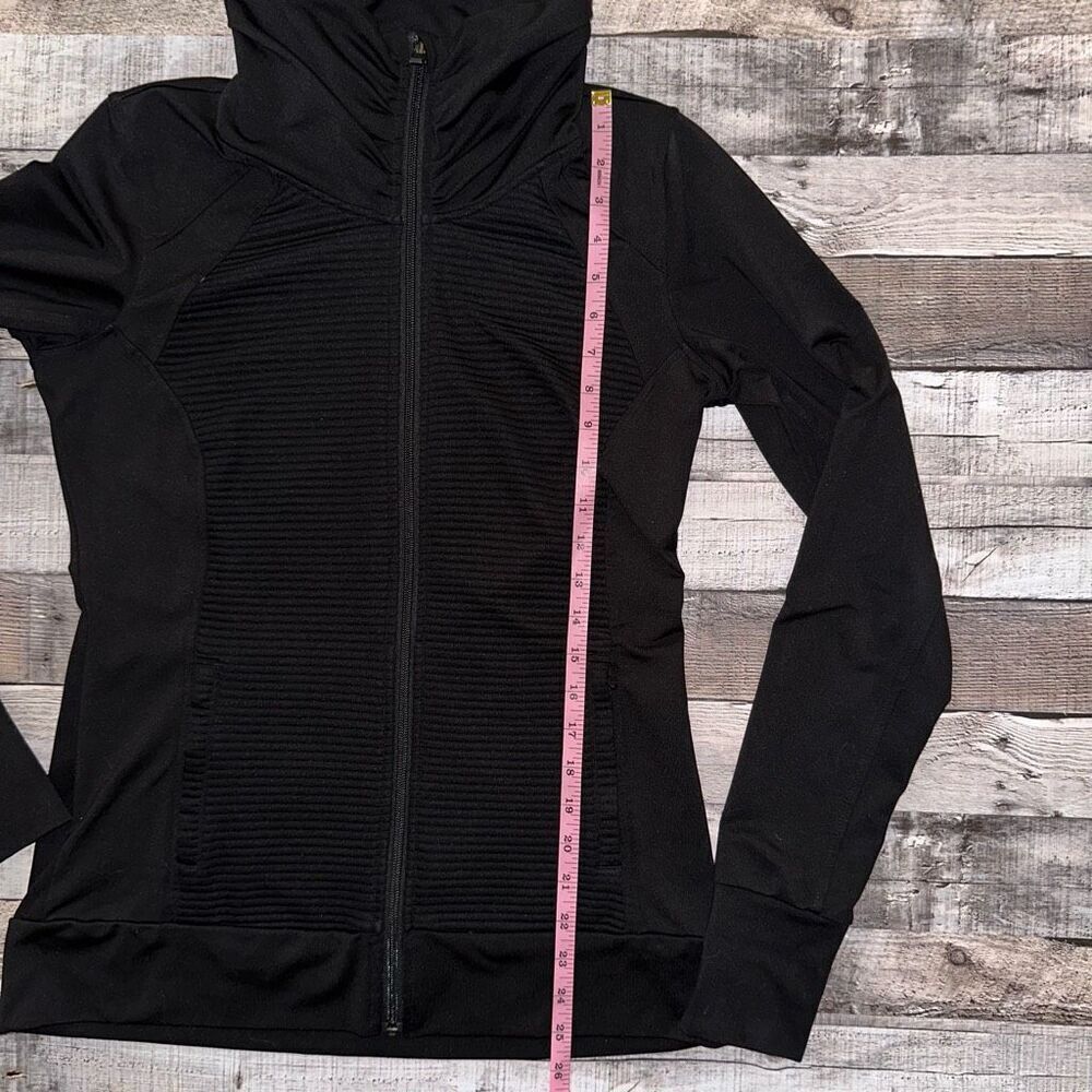 Athleta Stretch & Release Yoga Workout Zip Up Black Jacket | Size M - Picture 5 of 10